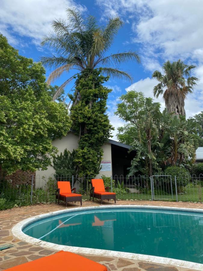 Savoy Hotel Fort Beaufort Exterior foto